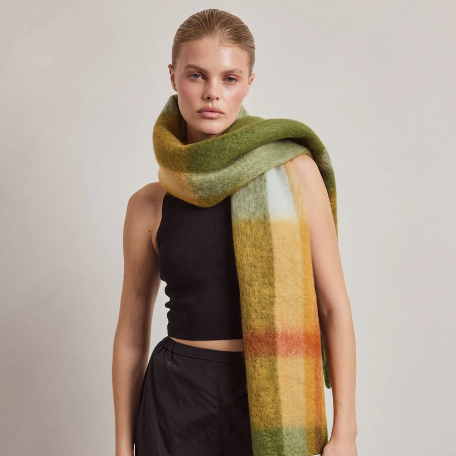 Mossy Spring Stockholm Scarf