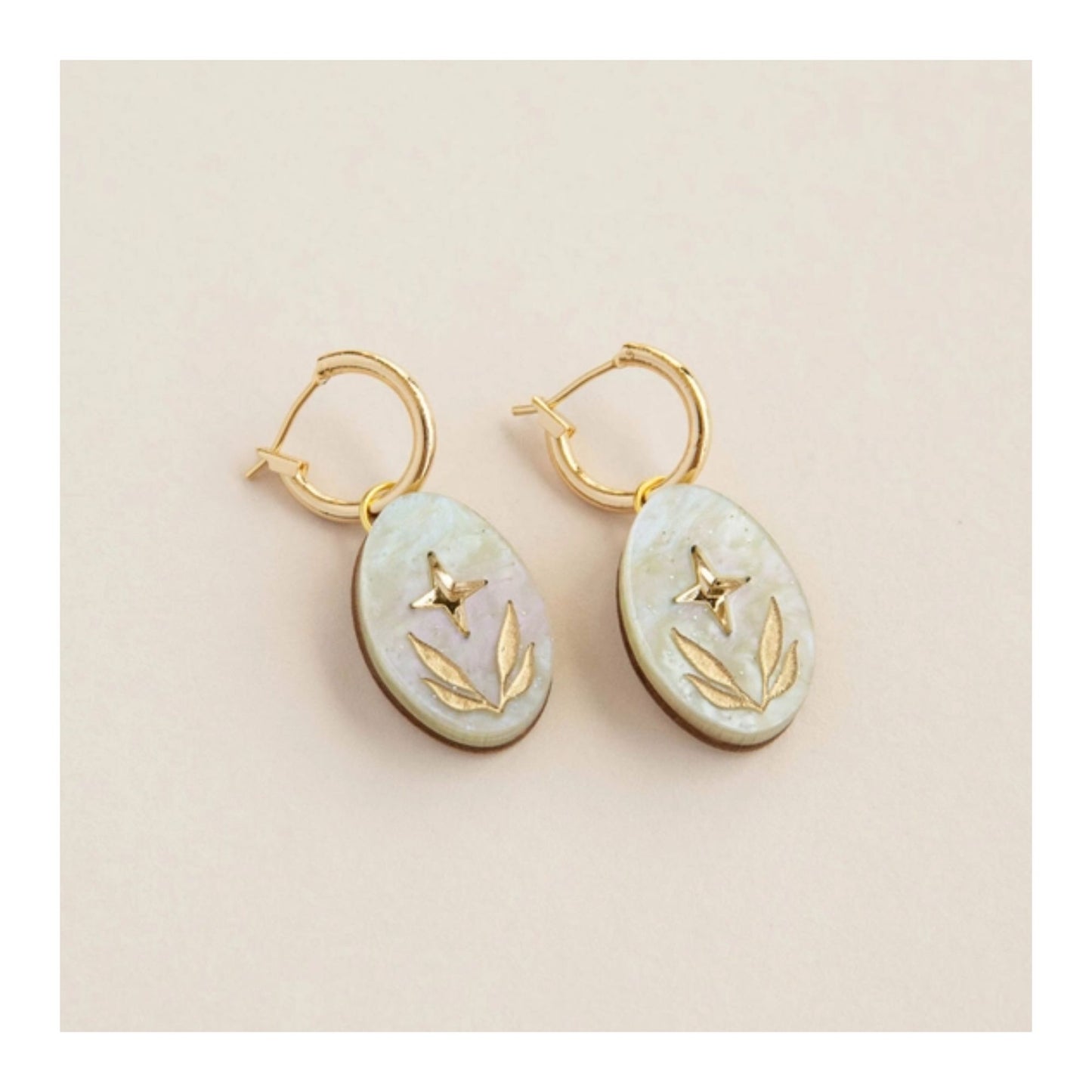 Celestial Oval Seaweed Hoop Earrings
