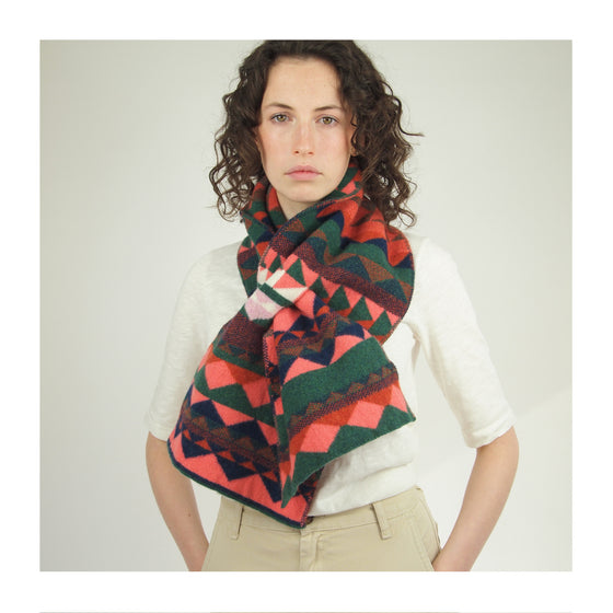 Charlbury Diamond Cravat Scarf