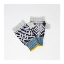  Grey Fingerless Gloves