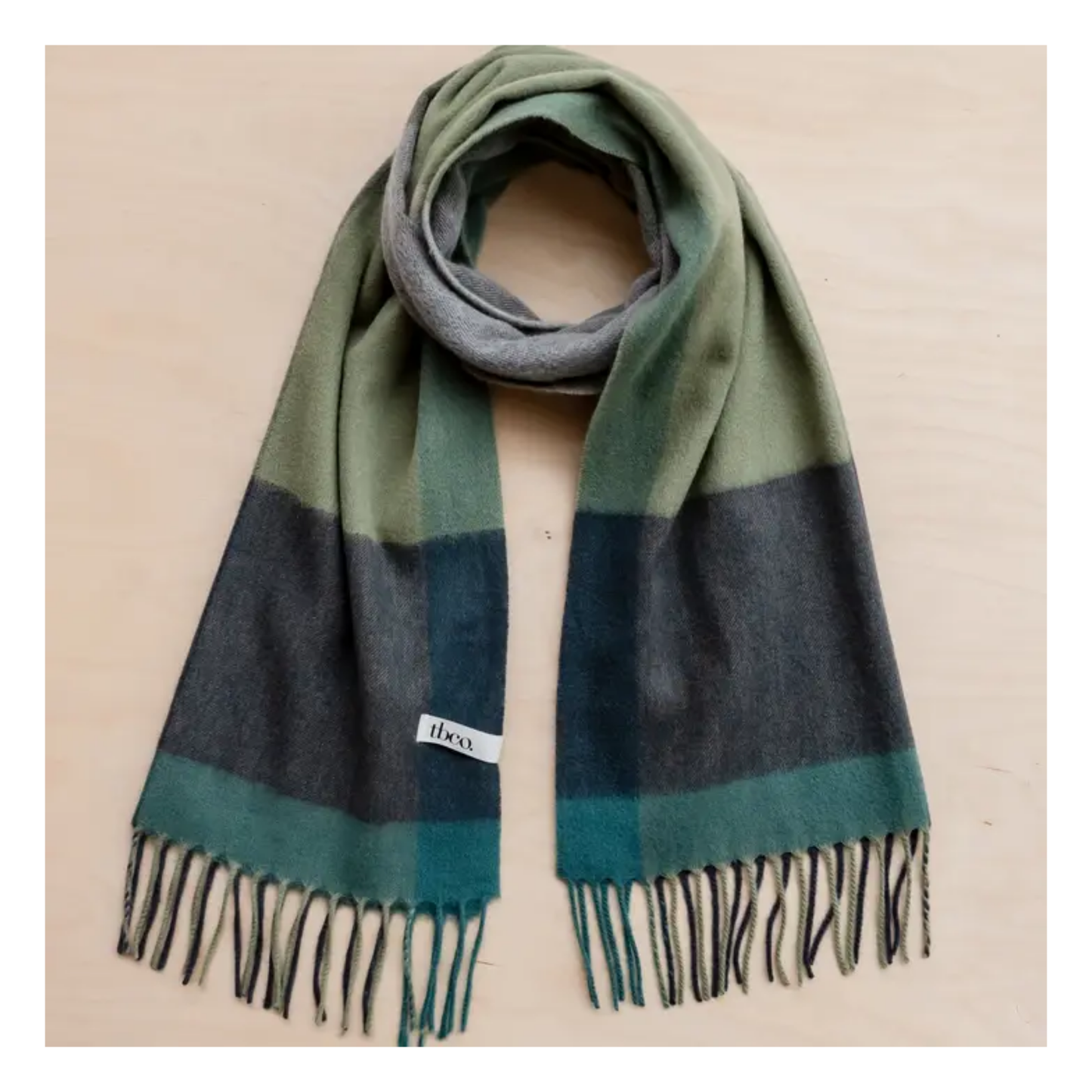 Lambswool Oversized Scarf in Green Edge Check