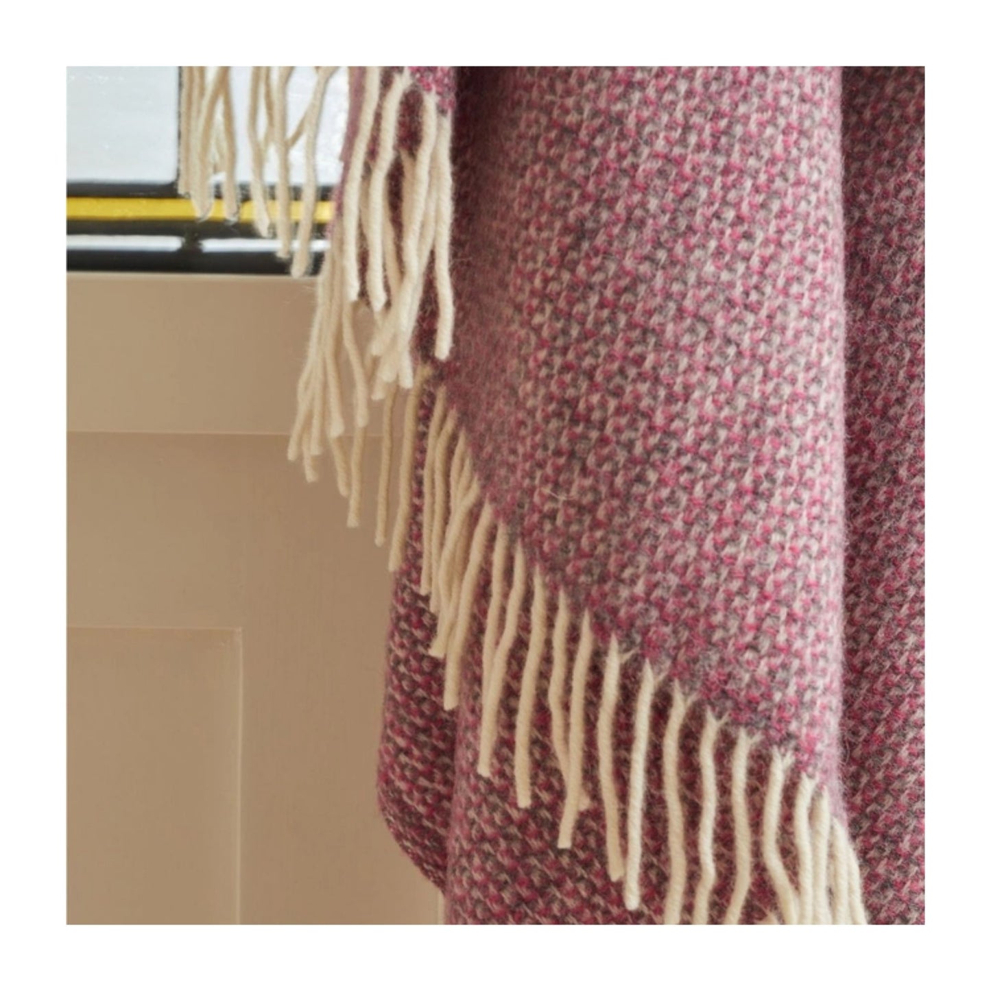 Pink and Grey Illusion Blanket