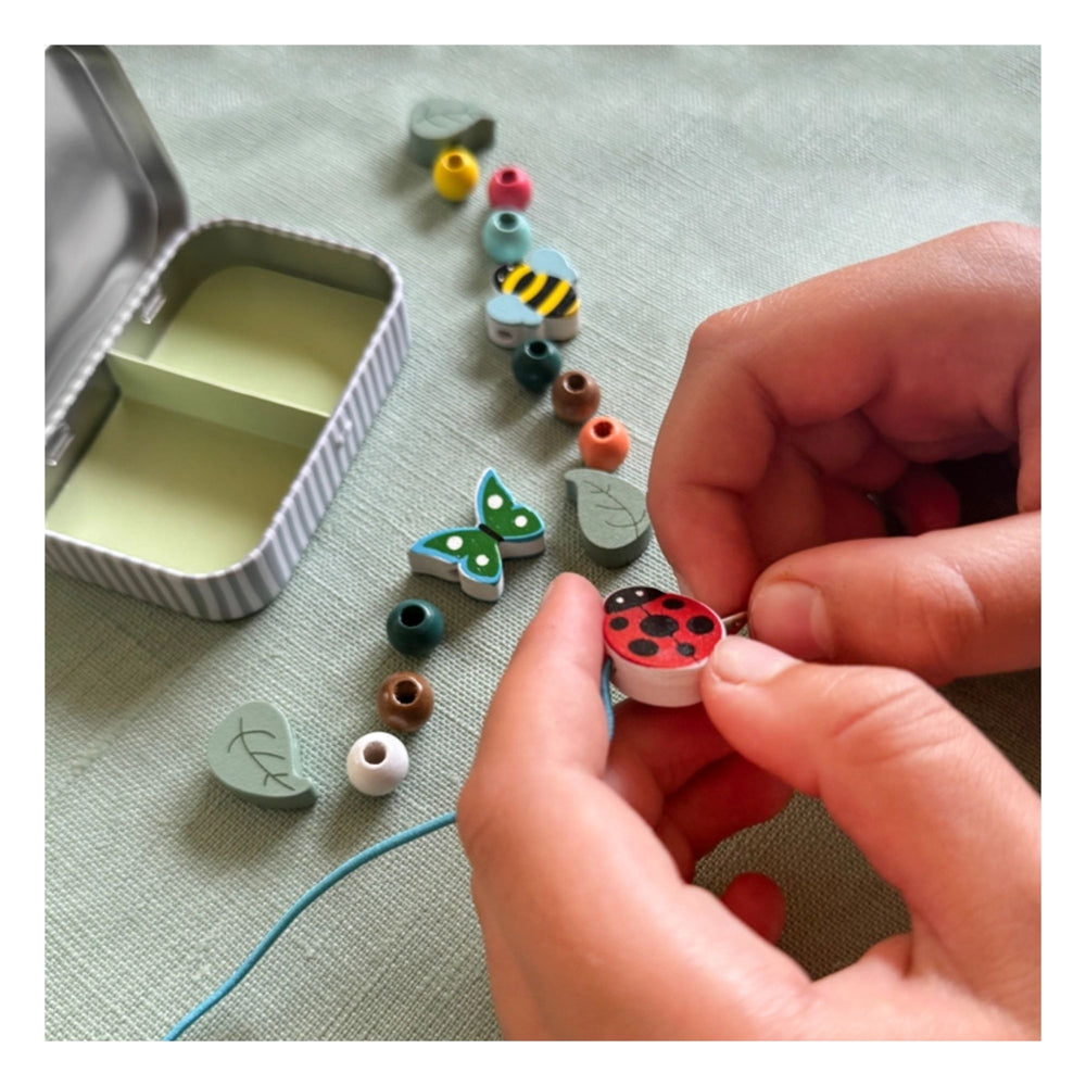 
                  
                    Minibeasts Bracelet Kit
                  
                
