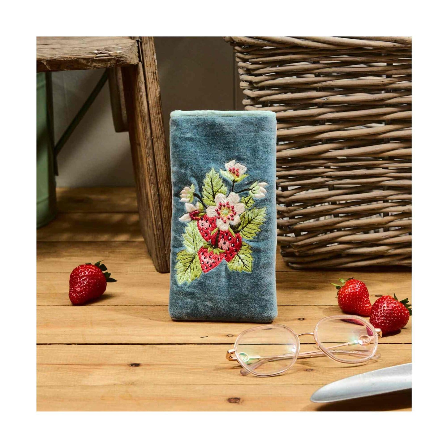 Strawberry Velvet Glasses Case