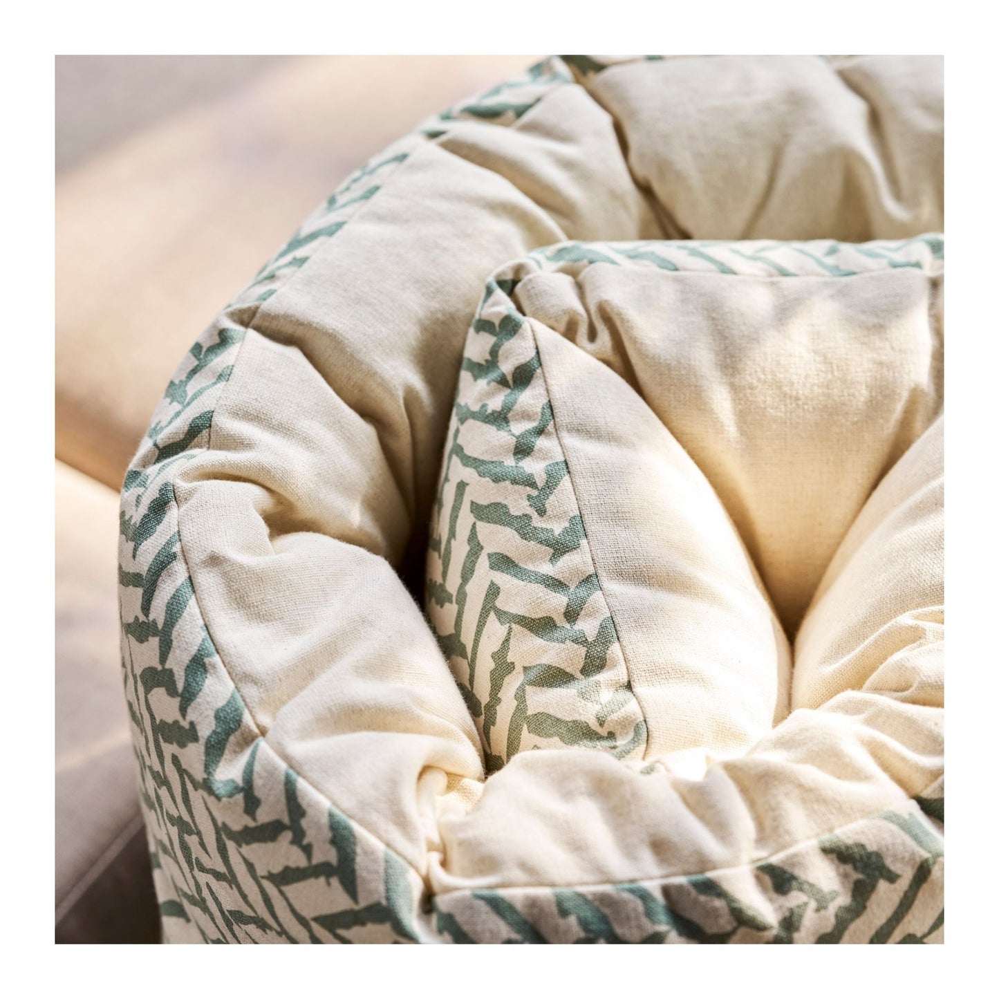 Rosemary Green Roll Out Bed