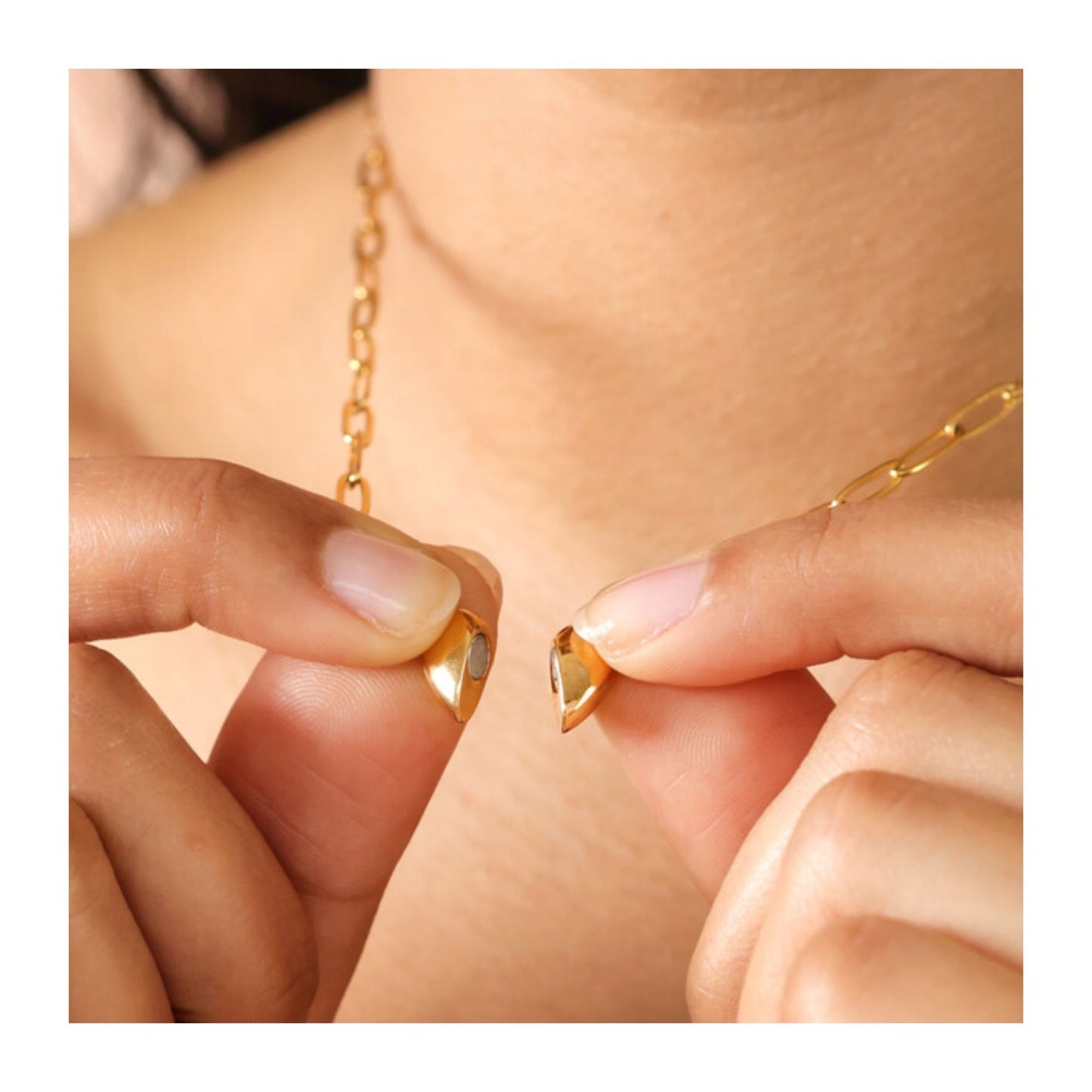 Gold Stainless Steel Magnetic Heart Pendant Necklace