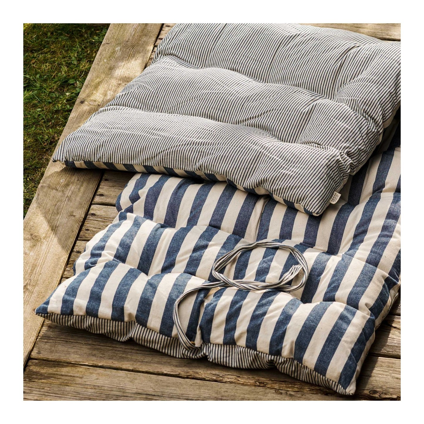 Ink Blue Stripe Roll Out Bed