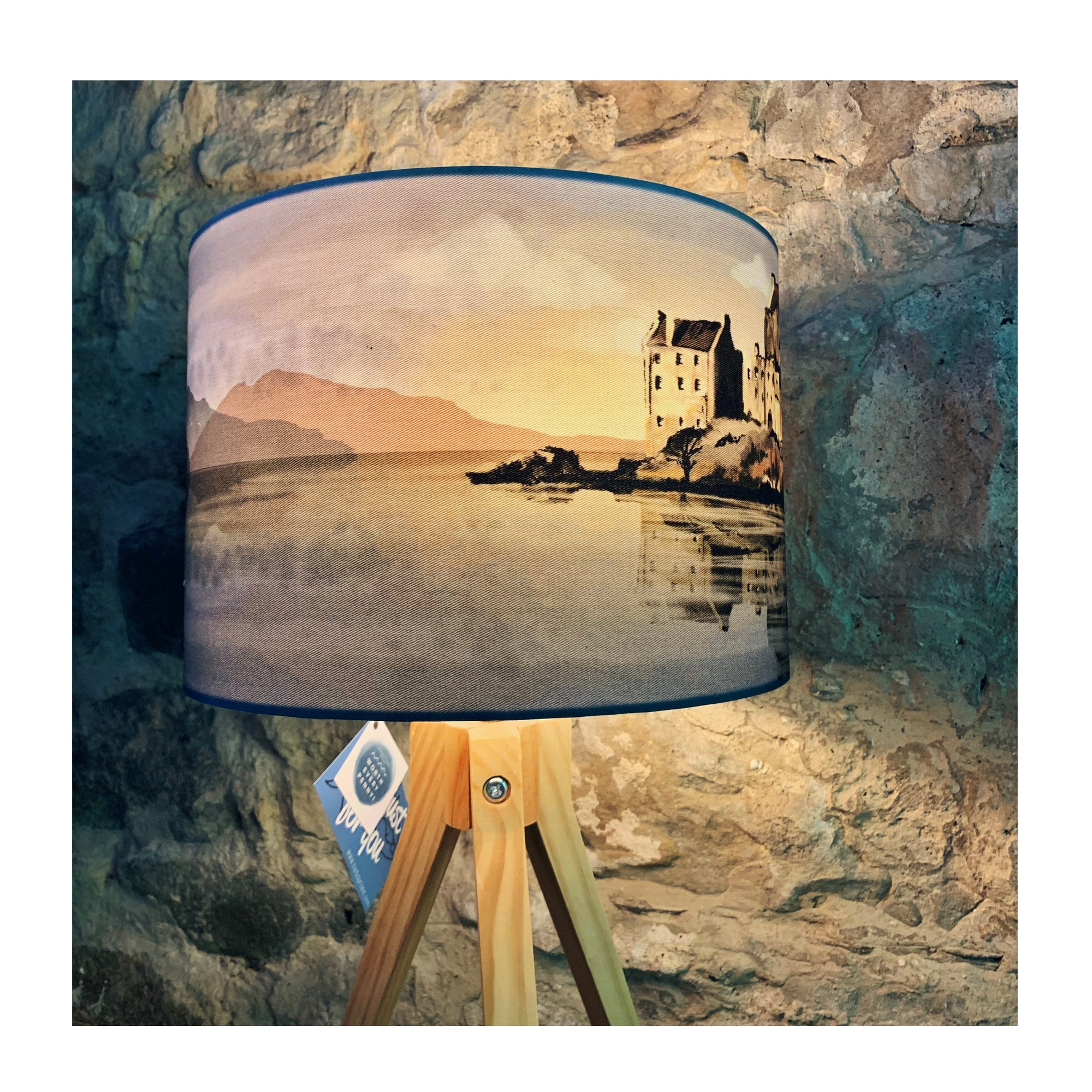 ヘリンボーンリップルランプ Eilean Donan Lampshade – Harbour Lane Studio